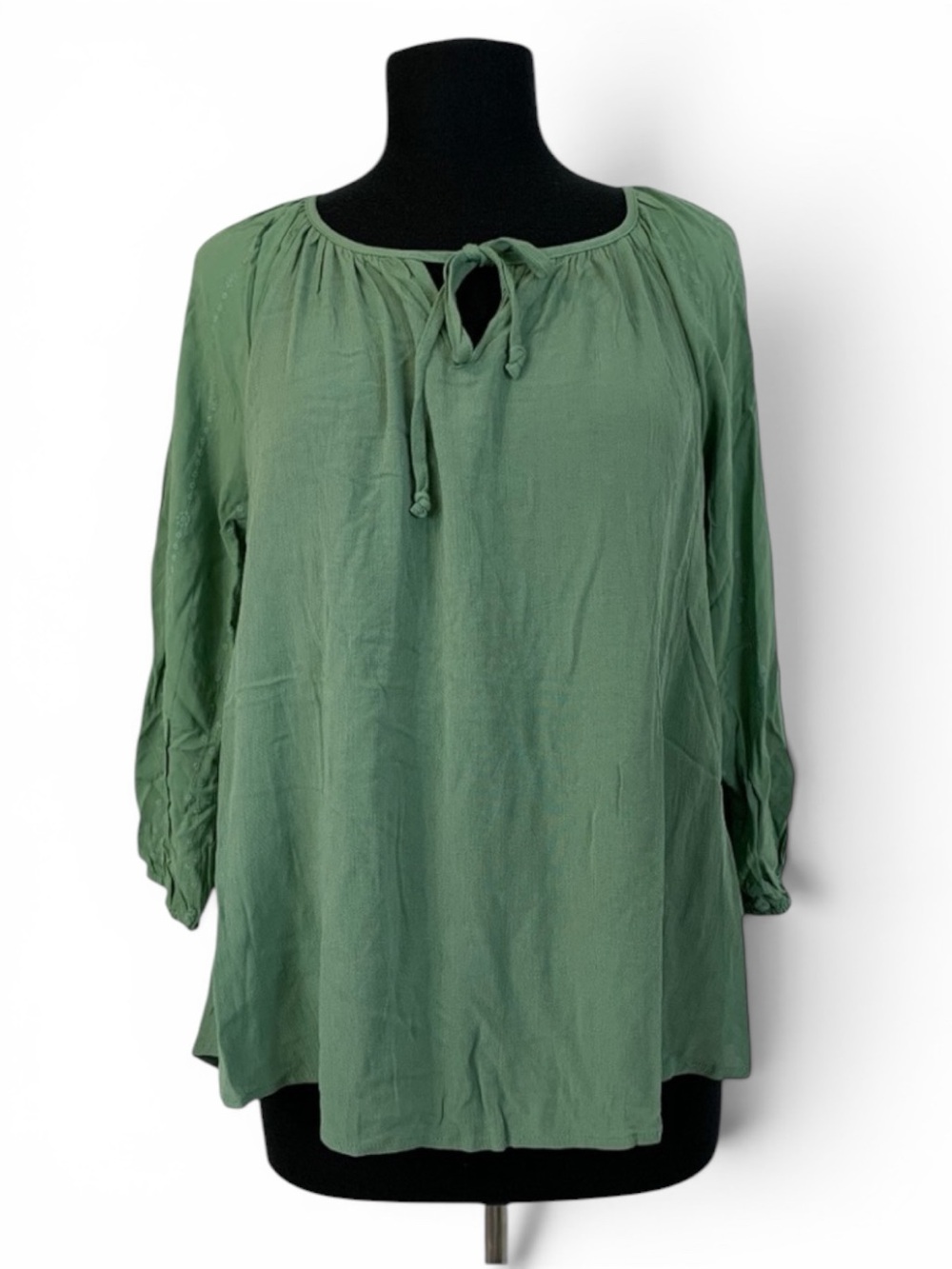 Brina & Em Sage Green Embroidered Peasant Blouse Small Boho Tie Neck Rayon Top